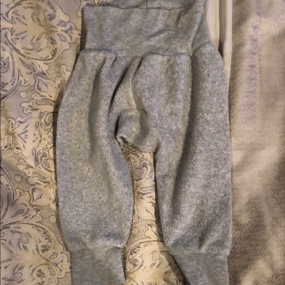 Sweat pants